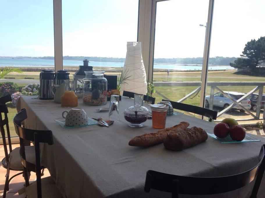 Chambre Vue Mer Dans Maison, Perros-Guirec Εξωτερικό φωτογραφία