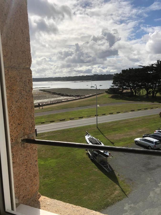 Chambre Vue Mer Dans Maison, Perros-Guirec Εξωτερικό φωτογραφία